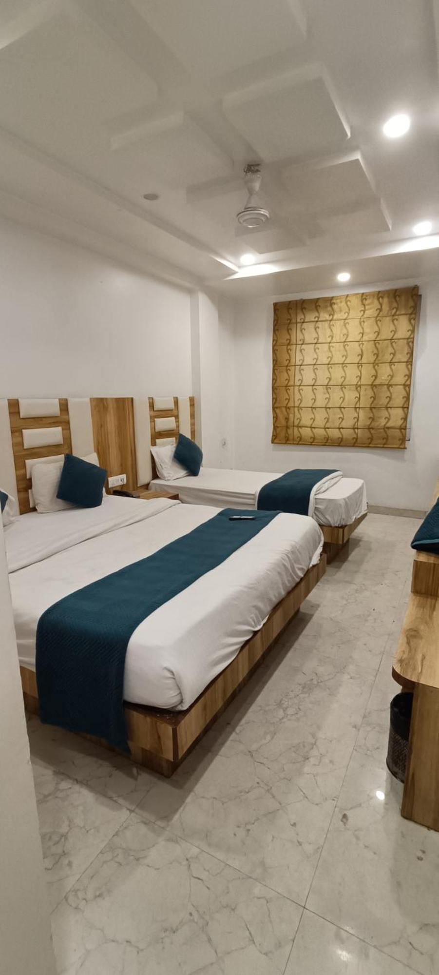 Hotel Awesome International New Delhi Luaran gambar